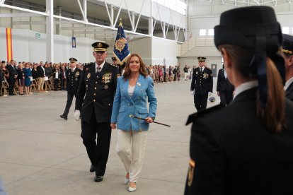 Acto institucional por el Día del Patrón de la Policía Nacional. Ical