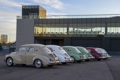 El Circuito del Jarama, en Madrid, acoge una concentración para conmemorar el 70 aniversario del Renault 4CV que fue fabricado en Valladolid. -RENAULT