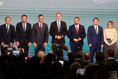Viaje inaugural de la alta velocidad por la variante de Pajares. -ICAL