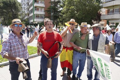 Manifestación de agricultores y ganaderos convocada por Asaja, UPA-Coag y UCCL para reclamar ayudas por la sequía. ICAL