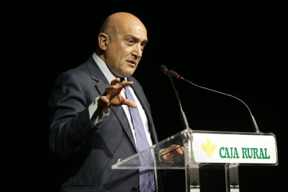 Acto de homenaje a Cipriano García por sus 50 años en la Caja Rural de Zamora.-ICAL