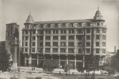 .- TELEFÓNICA.
