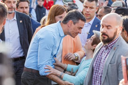 El secretario general del PSOE, Pedro Sánchez, junto al líder autonómico de los socialistas, Luis Tudanca, participa en el acto público de apoyo a Clara Martín para revalidar la Alcaldía de Segovia.- ICAL