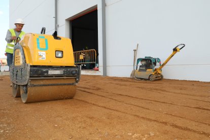 Obras de la nueva fábrica de Cascajares.- ICAL