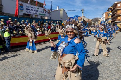 La localidad abulense de Cebreros celebra el 'Domingo de Piñata', con el XXVI desfile provincial de Carnaval. -ICAL