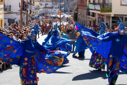 La localidad abulense de Cebreros celebra el 'Domingo de Piñata', con el XXVI desfile provincial de Carnaval. -ICAL