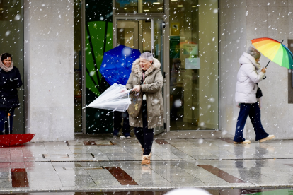 Nieve en la capital leonesa. Campillo / ICAL.