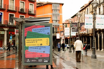 Exposición de diseño gráfico sobre los Premios Anuaria en Segovia. / E. M.