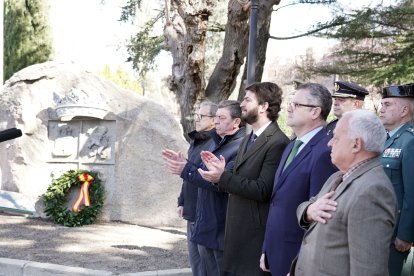 La Junta de Castilla y León homenajea a las víctimas del terrorismo con motivo del 20 aniversario del 11-M con la presencia del vicepresidente de la Junta, Juan García-Gallardo - ICAL
