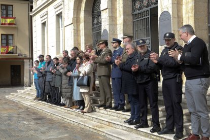 Minuto de silencio en Palencia con motivo del 20 aniversario del 11-M - ICAL
