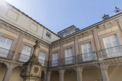 En la foto, el claustro del monasterio Gerónimo, en el que estaba la granja de los monjes y dió nombre al lugar