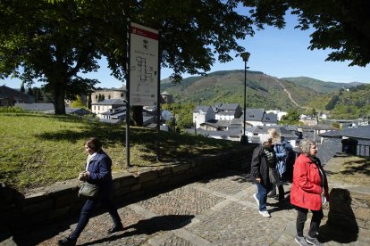 La localidad de Villafranca del Bierzo (León), se prepara para la llegada de las Edades del Hombre
