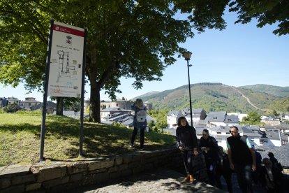 La localidad de Villafranca del Bierzo (León), se prepara para la llegada de las Edades del Hombre