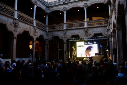 Última jornada del Facyl. En la imagen Conchas literarias: Versomnia