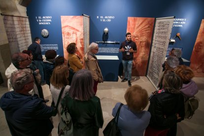 Exposición 30 años en el Archivo de la Catedral de Burgos