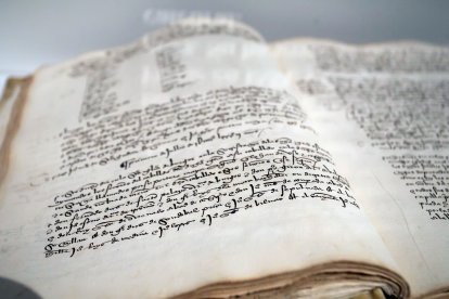 Exposición 30 años en el Archivo de la Catedral de Burgos