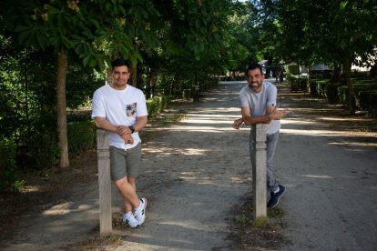 Alejandro Pérez y Ernesto Peralta voluntario y usuario del programa 'Uno a Uno' de Futudis.