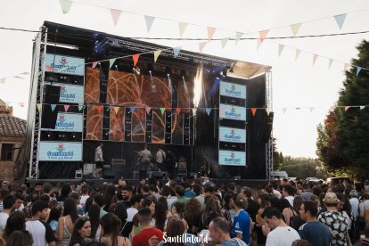 Festival Santillaland, celebrado en Santillán del Agua