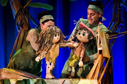Lo‘Yo, Tarzán’ de la compañía Festuc Teatre se alza con el galardón en la categoría de Mejor espectáculo infantil y familiar en la Feria de Teatro de Castilla y León