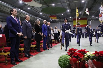 Festividad de Nuestra Señora de Loreto y jura de bandera en la Academia Básica del Aire y del Espacio de La Virgen del Camino (León)