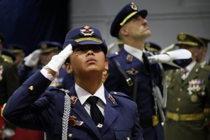 Festividad de Nuestra Señora de Loreto y jura de bandera en la Academia Básica del Aire y del Espacio de La Virgen del Camino (León)