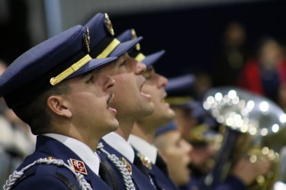 Festividad de Nuestra Señora de Loreto y jura de bandera en la Academia Básica del Aire y del Espacio de La Virgen del Camino (León)