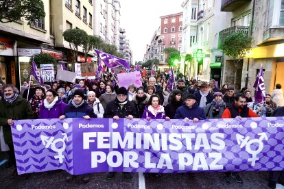 Manifestación convocada por la Comisión 8M de León