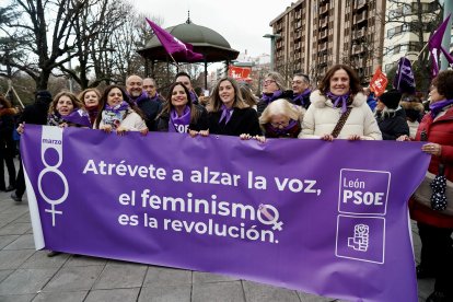 Manifestación convocada por la Comisión 8M de León