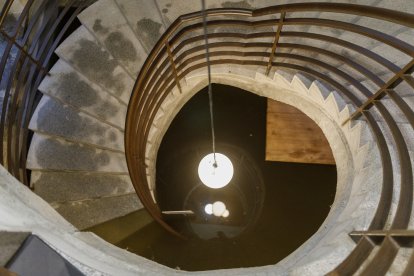 Desbordamiento del Eresma a su paso por la casa de la Moneda en Segovia