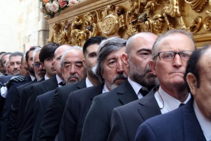 Procesión de La Morenica en León, que acortó el recorrido