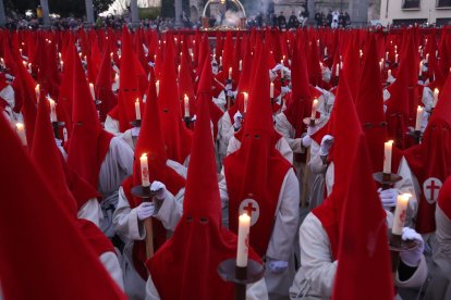 Un momento de la Procesión del Cristo de las Injurias