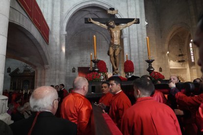 Procesión del Santísimo Cristo de la Preciosísima Sangre y María Santísima de la Caridad en Valladolid
