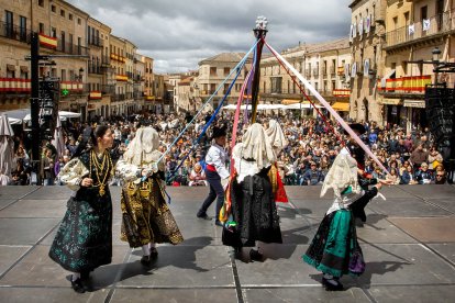 La Fiesta de La Charrada viene celebrándose desde 1980 y está declarada Fiesta de Interés Turístico Regional
