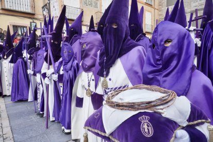 Procesión del Encuentro organizada por la Real Hermandad de Jesús Divino Obrero de León.