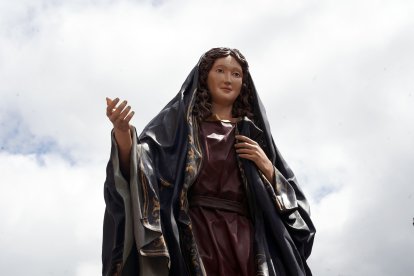 Procesión del Encuentro de Jesús Resucitado con la Virgen de la Alegría en Valladolid