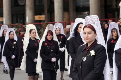 Procesión del Encuentro de Jesús Resucitado con la Virgen de la Alegría en Valladolid