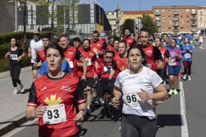 Carrera y marcha solidaria con motivo del Día de la Comunidad en Salamanca