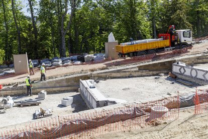 Patrimonio Nacional inicia el programa ‘Abierto por restauración’ en la Fuente de La Cascada del Palacio Real de La Granja (Segovia)