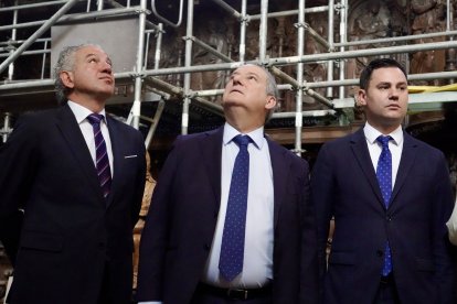 El ministro de Industria y Turismo, Jordi Hereu, visita el Parador de León.