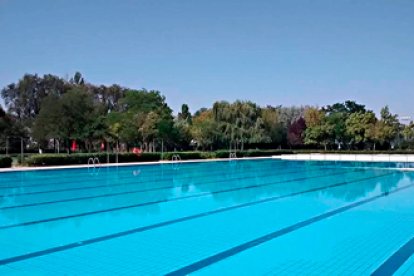 Piscina de verano de Fuente la Mora.