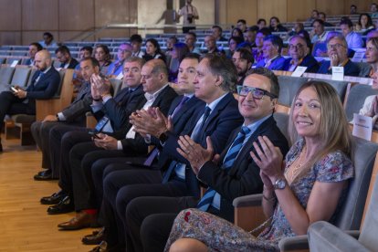 El rector de la Usal Juan Manual Corchado, el alcalde de la capital charra, Carlos García Carbayo; el viceconsejero de Economía y Competitividad de la Junta de Castilla y León, Carlos Martín Tobalina; y el CEO de Copernion, Juan Manuel Barrionuevo atienden a los medios antes de la inauguración de Salamanca Tech Summit.