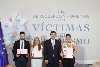 El presidente de la Junta de Castilla y León, Alfonso Fernández Mañueco, participa en los actos conmemorativos del Día de Recuerdo y Homenaje a las Víctimas del Terrorismo de Castilla y León.
