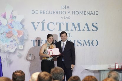 El presidente de la Junta de Castilla y León, Alfonso Fernández Mañueco, participa en los actos conmemorativos del Día de Recuerdo y Homenaje a las Víctimas del Terrorismo de Castilla y León.