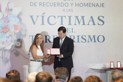 El presidente de la Junta de Castilla y León, Alfonso Fernández Mañueco, participa en los actos conmemorativos del Día de Recuerdo y Homenaje a las Víctimas del Terrorismo de Castilla y León.