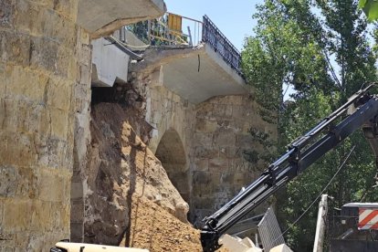 Estado del puente tras el nuevo desprendimiento.
