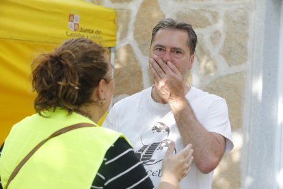 La Junta activa la situación operativa dos ante la evolución del incendio de Navaluenga (Ávila)