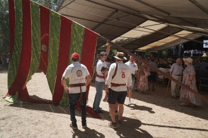 Celebración de la XXXII Fiesta de la Sobarriba, con la procesión de los Santos Patronos de cada localidad del municipio de Valdefresno