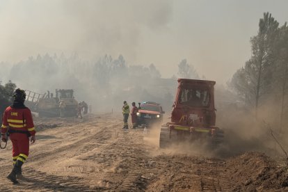 Incendio en Mombeltrán declarado Nivel 2