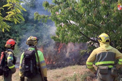 Contrafuego o fuego técnico como herramienta de combate de extinción en las inmediaciones del Arenal.