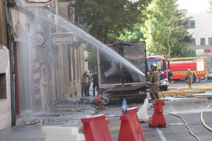 Explosión de gas en la calle Regimiento de Toledo de Zamora.